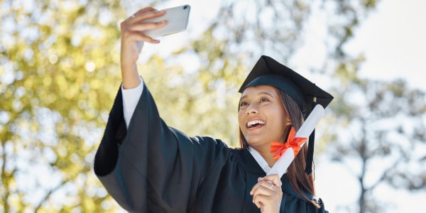Manfaat Holland Scholarship
