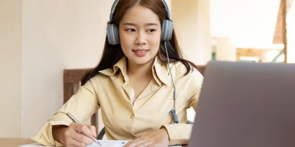 Platform Belajar IELTS Online